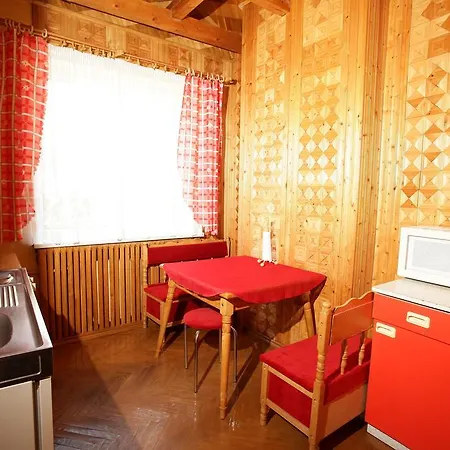 Pas Justina Apartment